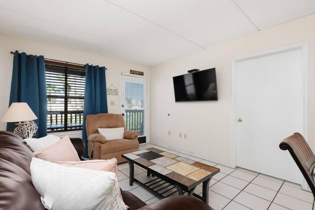 2 Bed 2 Bath Condo By Beach With Resort Pool South Padre Island Exterior photo